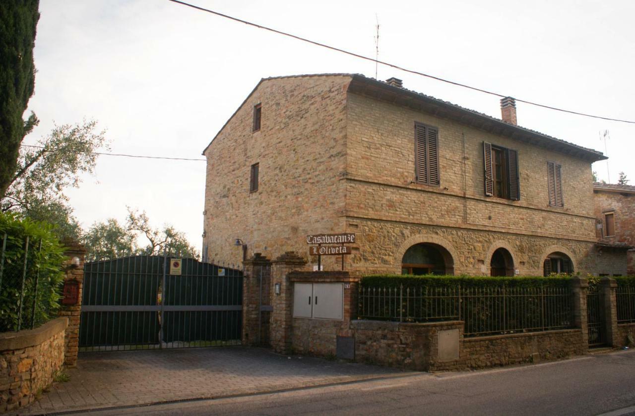 Casa Vacanze L'Oliveta Siena Exterior foto
